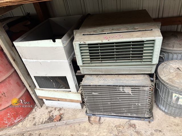 Lot 83-3003 - Lot of AC Units