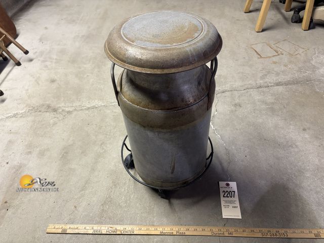 Lot 83-2207 - Antique Galvanized Milk Can