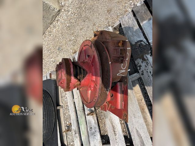 Lot 83-1006 - 1440 International Rotor Gear Box