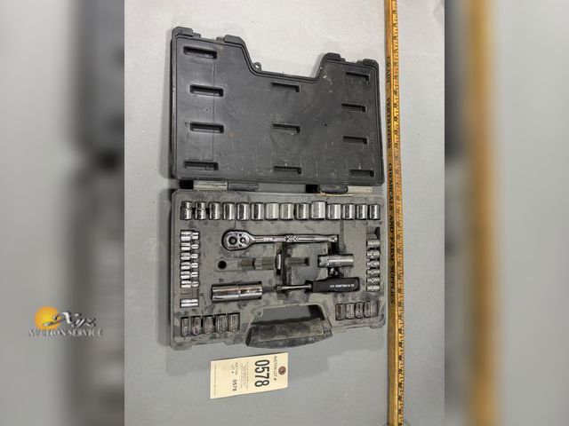 Lot 83-0578 - Lot of Master Mechanic Tools