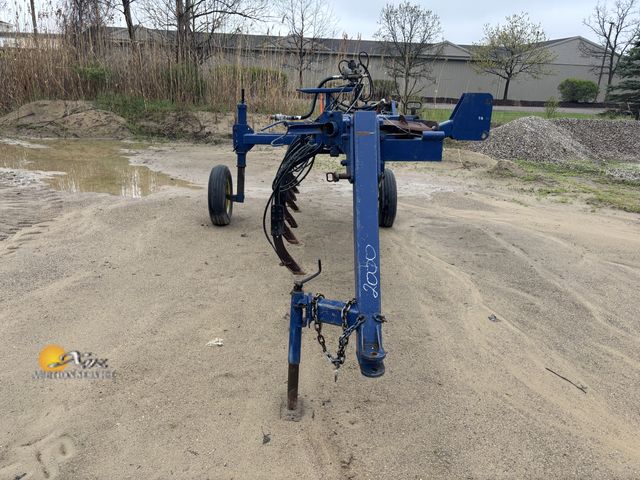 Lot 83-2000 - John Blue 6 Row Anhydrous