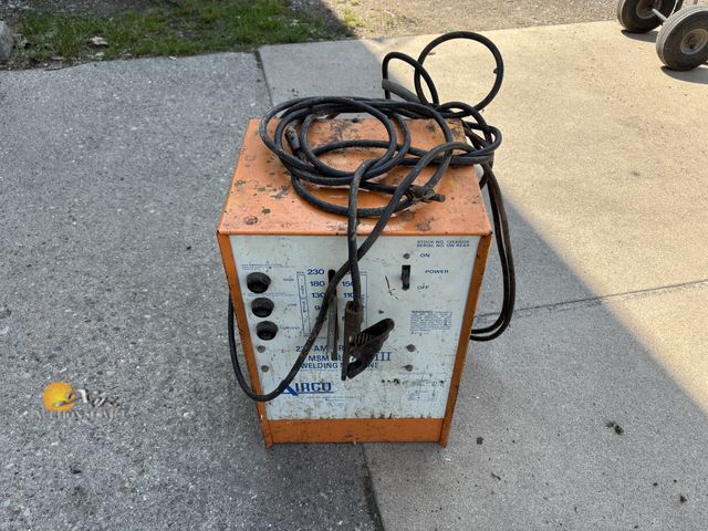 Lot 83-1004 - Airco Welder