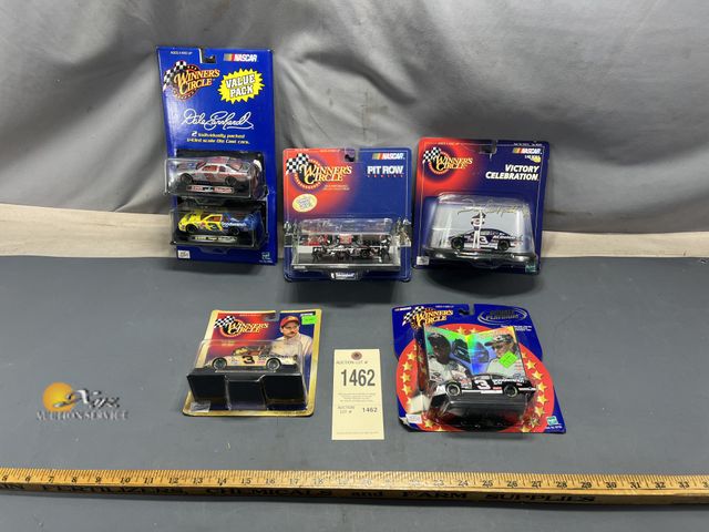 Lot 83-1462 - Winners Circle Die Cast Nascar Collection