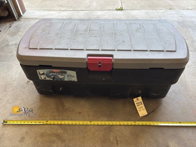 Lot 83-2319 - Rubbermaid Tote