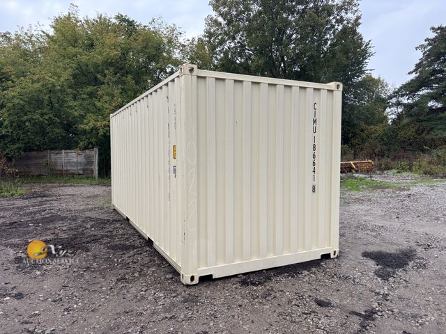 Lot 83-1022 - 20ft Shipping Container