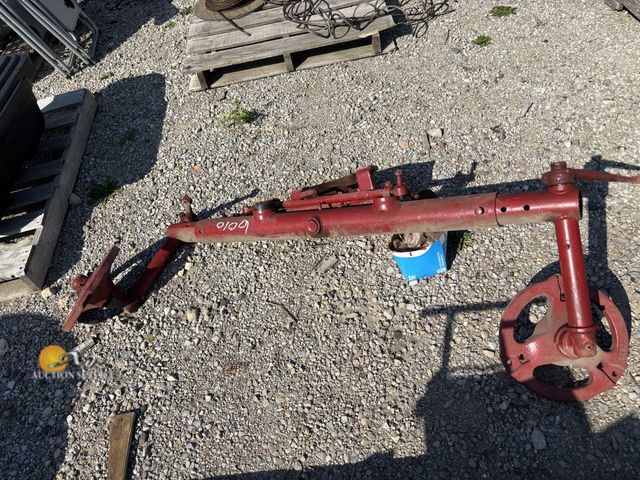 Lot 83-6010 - Farmall Wide Front End