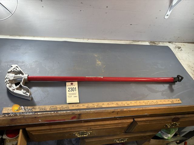 Lot 83-2301 - Pipe Bender