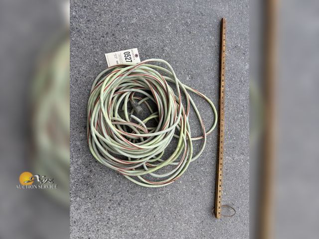 Lot 83-0527 - Extension Cord