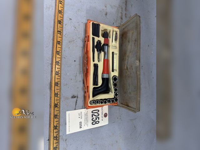 Lot 83-0258 - Vintage Super Driver Metric Tool Kit