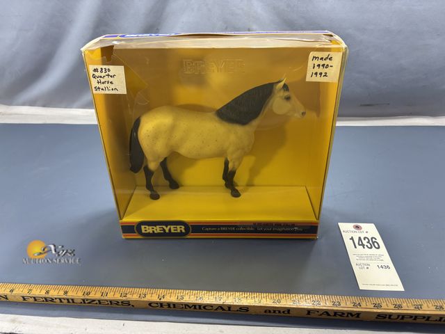 Lot 83-1436 - Breyer No. 830 Quarter Horse Stallion in Original Box