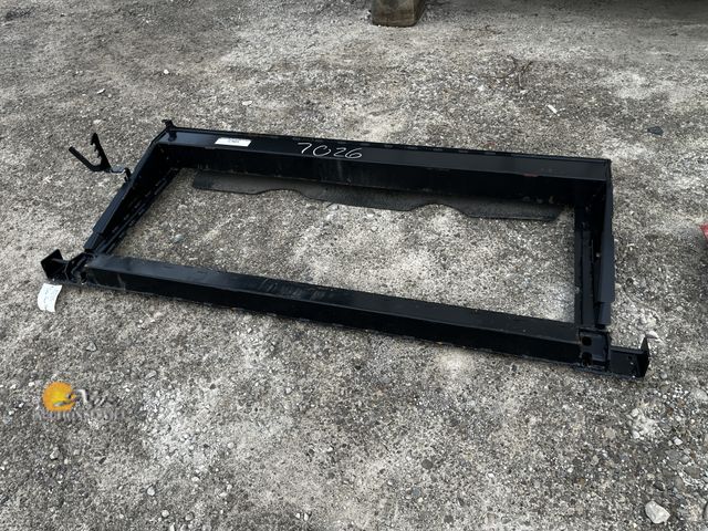 Lot 83-7026 - CNH MacDon 235 Transition Frame