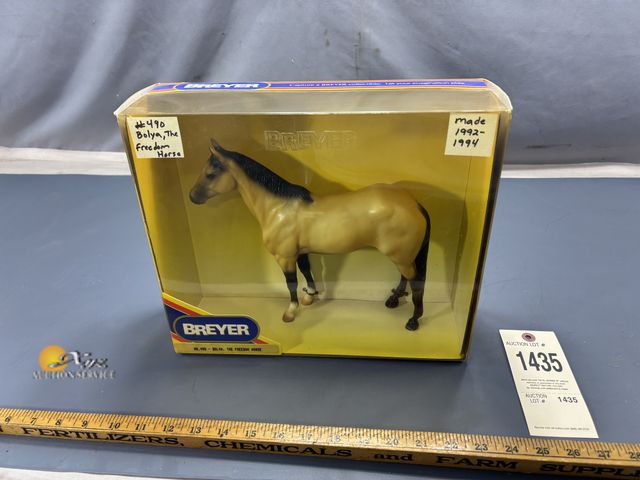 Lot 83-1435 - Breyer No. 490 Bolya- The Freedom Horse in Original Box