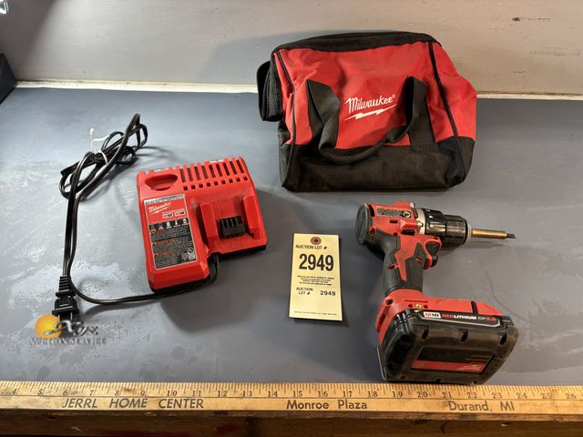 Lot 83-2949 - Milwaukee Drill, Charger, and Bag