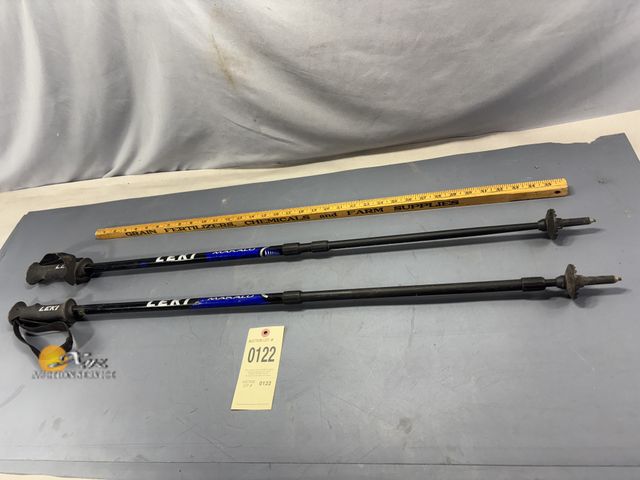 Lot 83-0122 - Set of Leki Makalu Tour Trekking Poles