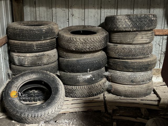 Lot 83-1060 - Lot of Miscellaneous Tires