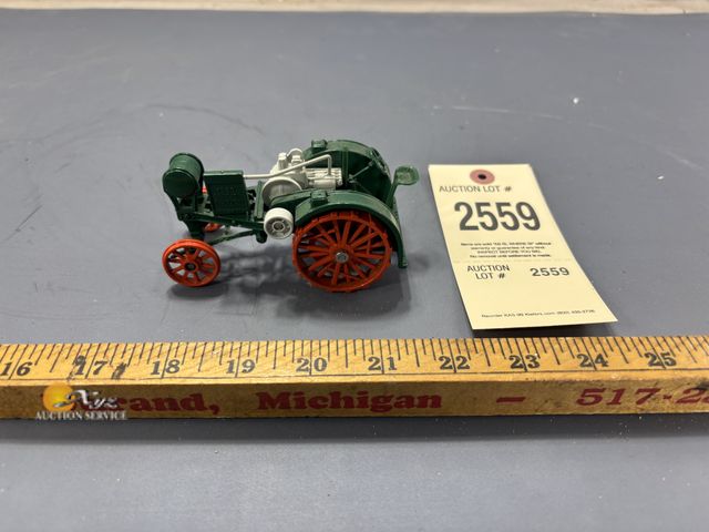 Lot 83-2559 - ERTL 1990 Special Edition John Deere Overtime Toy Tractor