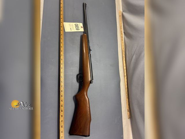 Lot 83-0859 - Marlin 915Y 22 S/L/LR Bolt Action Rifle