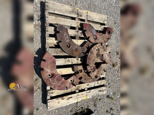 Lot 83-4001 - Six IH Rear Wheel Weights