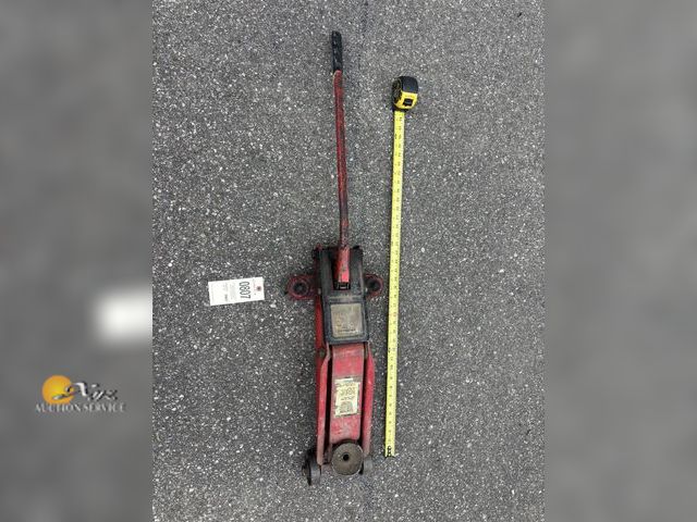 Lot 83-0807 - Hydraulic Trolley Jack