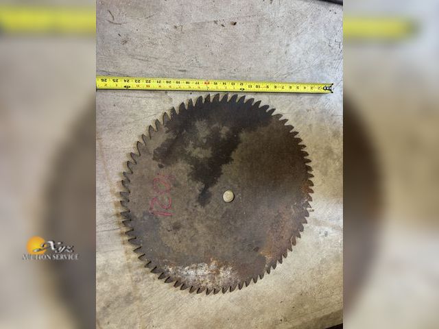 Lot 83-1021 - Saw Blade