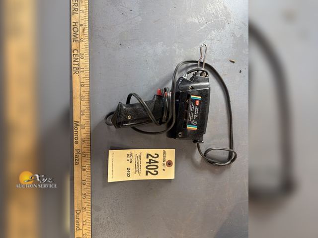 Lot 83-2402 - Wen Model 460 Solder Gun