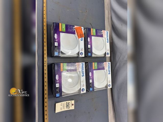 Lot 83-2567 - Lot of Philips 65W Recessed Lights