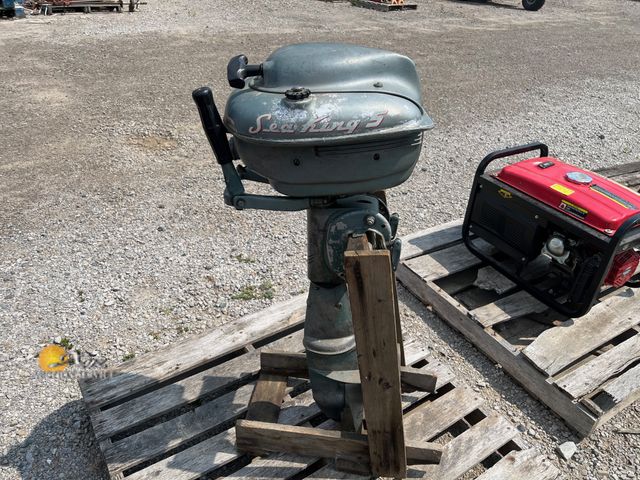 Lot 83-8010 - Vintage Sea King Motor
