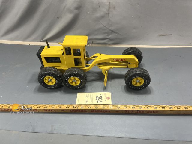 Lot 83-1394 - Vintage Tonka Road Grader