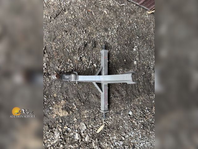 Lot 83-6000 - 3 Point Hitch Receiver