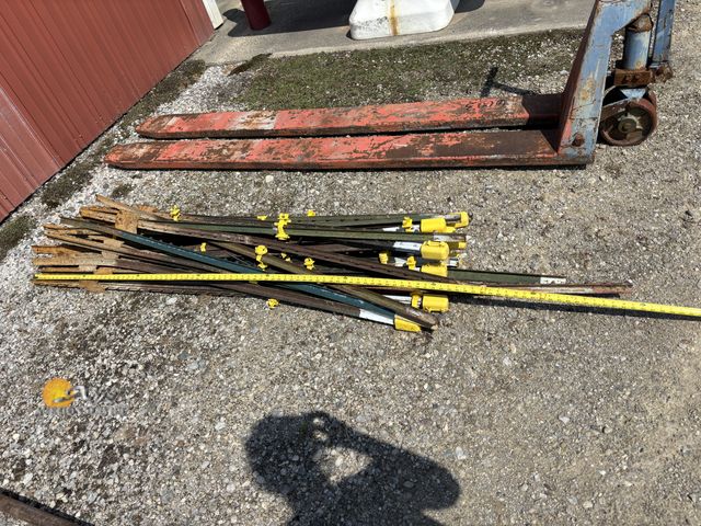 Lot 83-1017 - Lot of Fence Posts