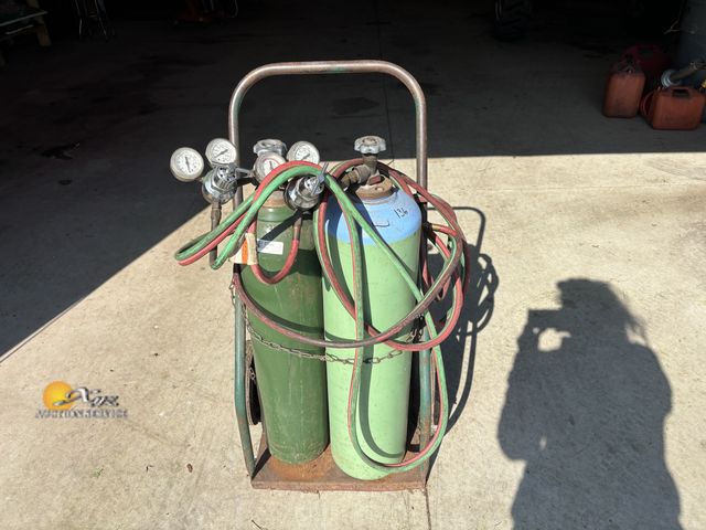 Lot 83-1000 - Acetylene Torch Set Complete. Tanks 1/2 full.