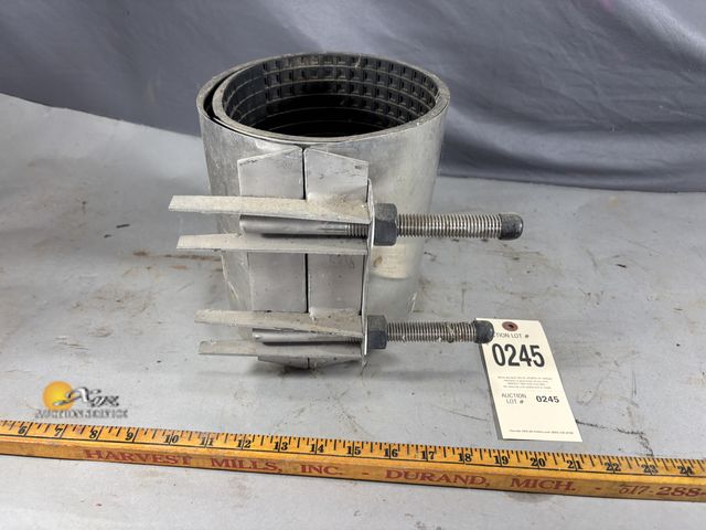 Lot 83-0245 - Ford 6.84-7.24 Pipe Repair Clamp