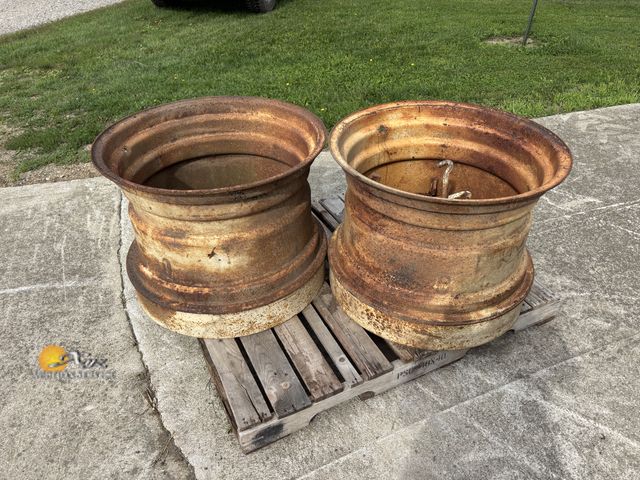 Lot 83-1027 - Two Clamp-On Dual Rims