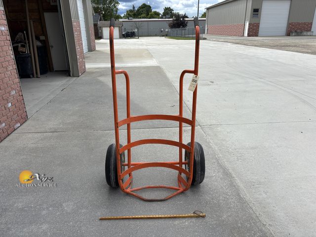 Lot 83-0545 - Barrel/Tree Dolly