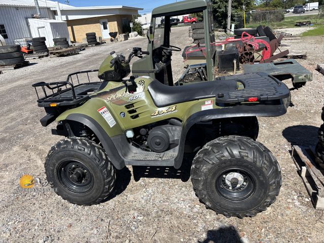 Lot 83-1006 - 1998 Polaris 500 Sportsman Quad 4-Wheeler