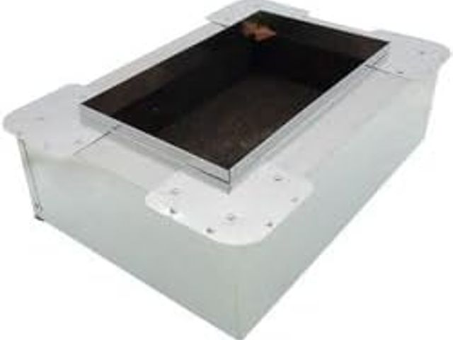 Lot 88-496416 - 10" x 6" Master Flow Ductboard R6-Insulated Register Box
