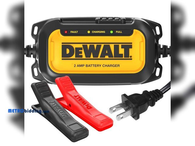 Lot 88-491805 - DEWALT Professional 2 Amp Automotive Battery Charger and Maintainer DXAEC2