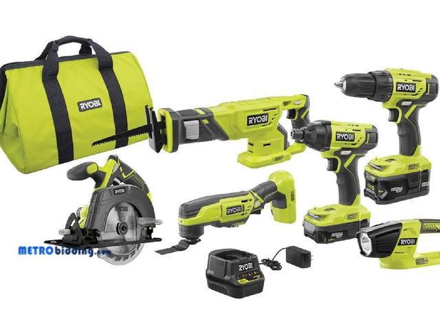 Lot 88-506714 - RYOBI P1819 18V One+ Lithium Ion Combo Kit