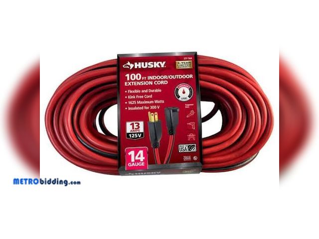 Lot 88-482512 - Husky 100 ft. 14/3 Medium Duty Indoor/Outdoor Extension Cord, Red/Black