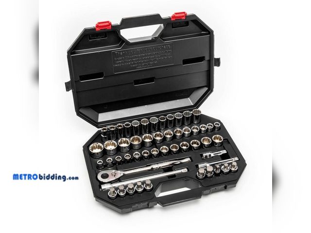 Lot 88-491918 - Husky 1/2 in. Drive Mechanics Tool Set (52-Piece) H52MTS2D