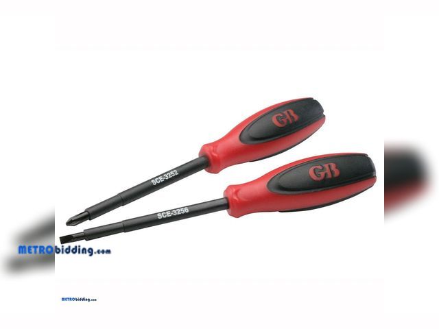 Lot 88-480801 - Gardner Bender SCE-3262 Insulated Screwdriver Set, No. 2 Phillips &amp; 3/16 in. tips