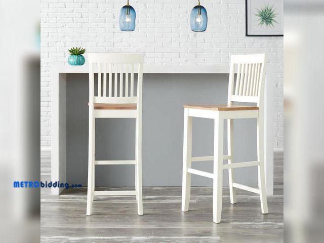 Lot 88-496935 - StyleWell
Scottsbury Ivory Wood Bar Stools with Slat Back and Honey Seat (Set of 2)