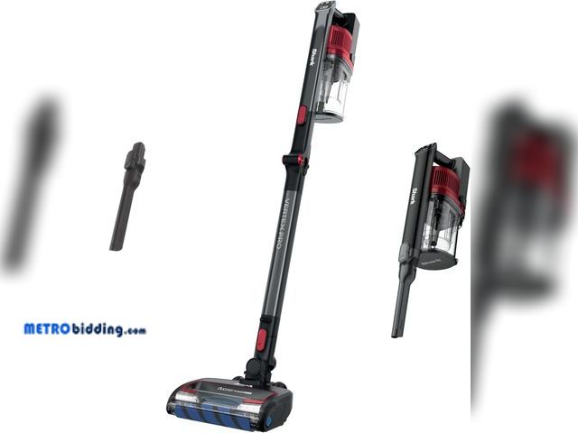Lot 88-498704 - Shark Cordless Vertex Pro Lightweight Cordless Stick Vacuum with DuoClean PowerFins, HEPA Fitler, An...