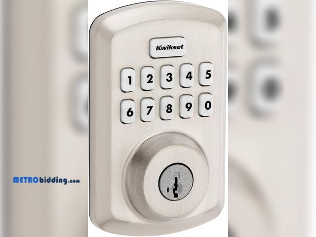 Lot 88-491697 - Kwikset 9250TRS-15S Transitional Powerbolt 2 Electronic SmartCode Deadbolt SmartKey with RCAL Latch ...