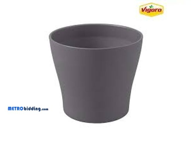 Lot 88-501376 - Vigoro Hayward Small Foggy Gray Plastic Planter (4.4 in. L x 4.4 in. W x 3.7 in. H), Lot of 6