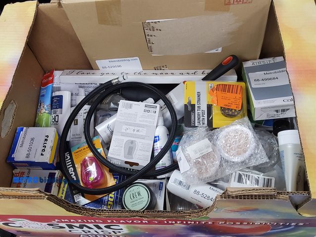 Lot 88-490427 - Lot of miscellaneous items
