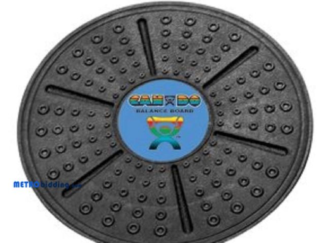 Lot 88-498608 - Fabrication Cando Economy Balance Board, 1 Count