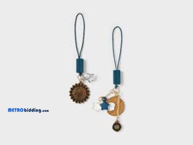 Lot 88-496701 - Tech Charms 2pk - heyday with Chiny Soukhoummalay