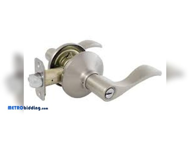 Lot 88-498884 - Defiant Naples Satin Nickel Keyed Entry Door Lever