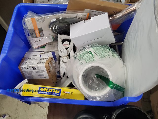 Lot 88-490799 - Lot of miscellaneous items
